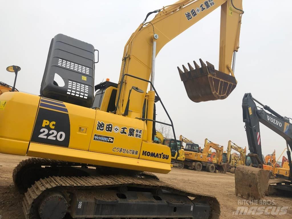 Komatsu 220-8 Telakaivukoneet