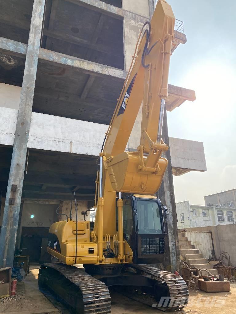 CAT 320 C Telakaivukoneet