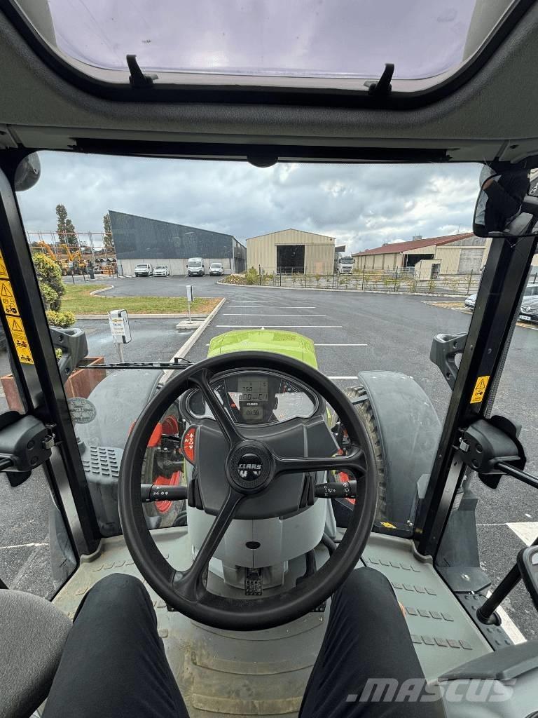 CLAAS Arion 410 Traktorit