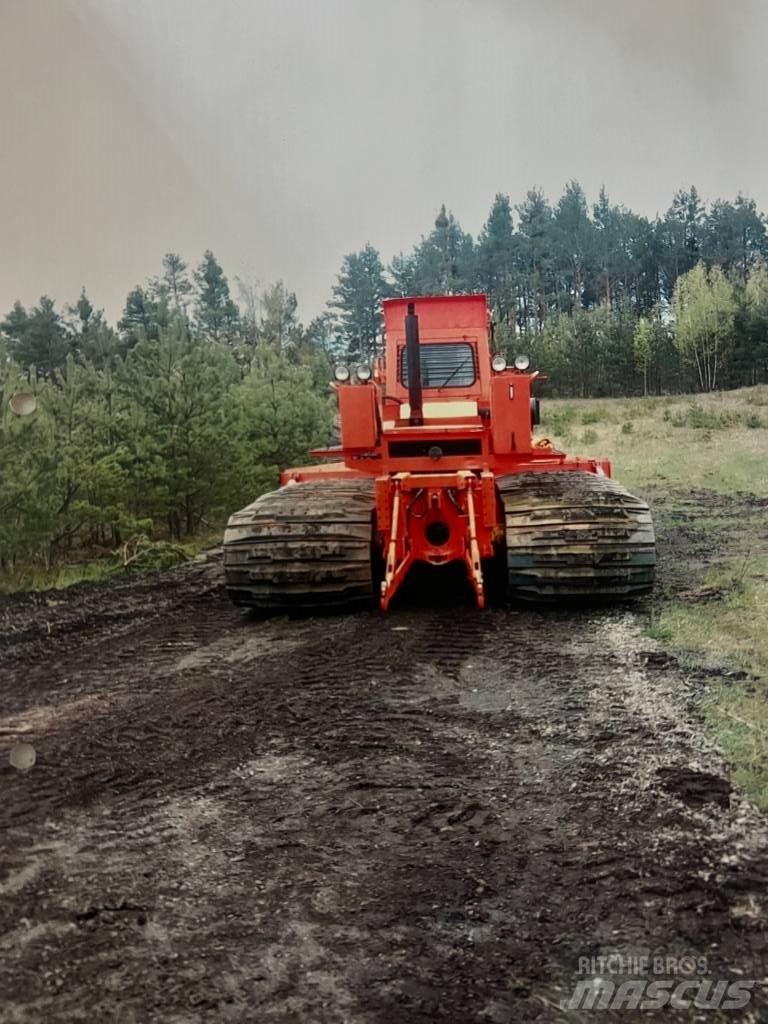 Klasmann Moorraupe S Telaketjupuskutraktorit