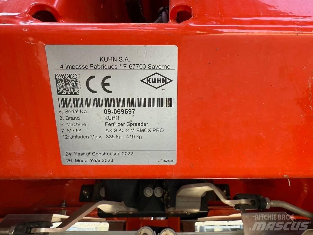 Kuhn AXIS 40.2 Ruiskulannoittimet