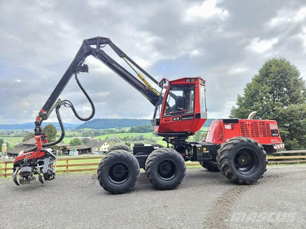Komatsu 911.5 Harvesterit