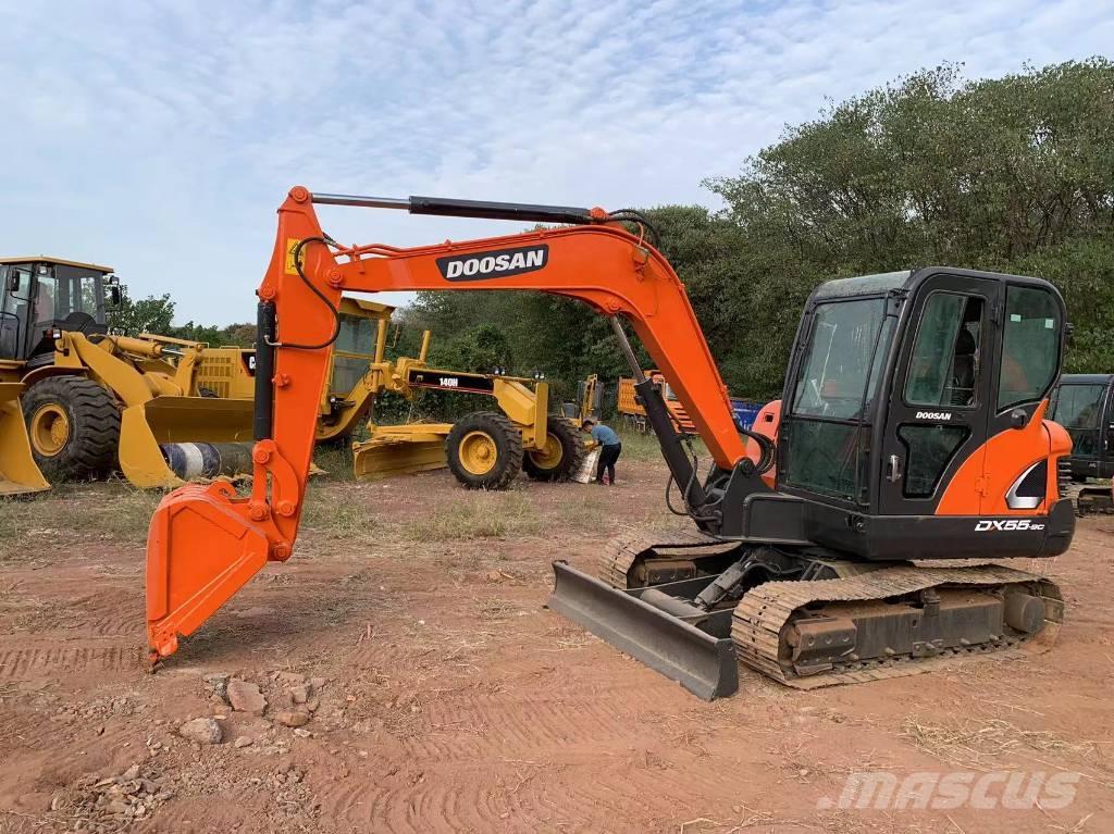 Doosan DX 55 Minikaivukoneet < 7t