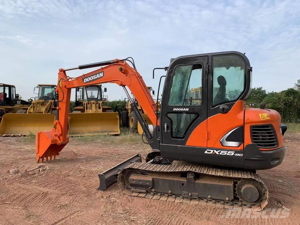 Doosan DX 55 Minikaivukoneet < 7t