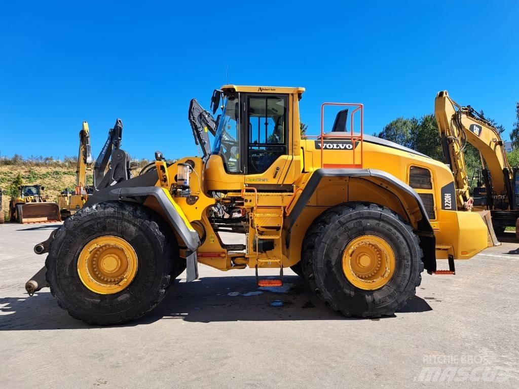 Volvo L 220 H Pyöräkuormaajat