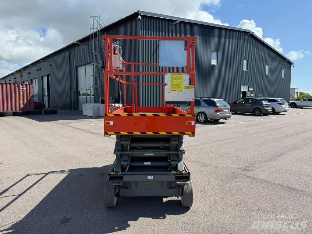 SkyJack SJ 4626 Saksilavat