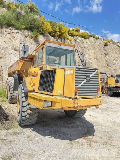 Volvo A 25 C Dumpperit
