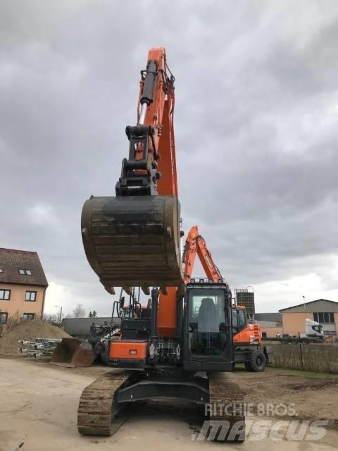Doosan DX225LC-5 Telakaivukoneet