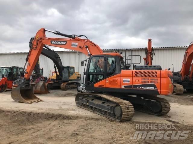 Doosan DX225LC-5 Telakaivukoneet
