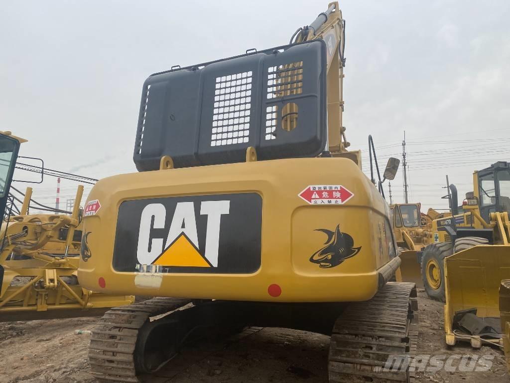 CAT 330 D Telakaivukoneet