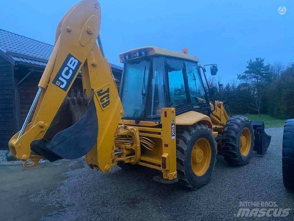 JCB 4 CX Kaivurikuormaajat