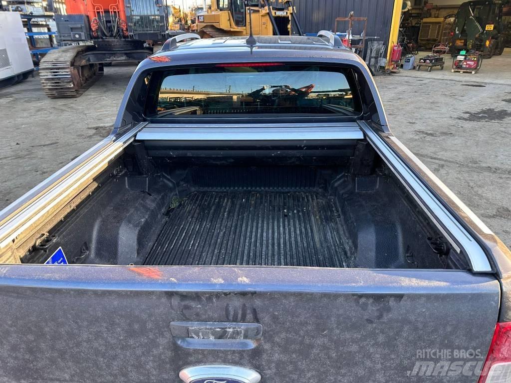 Ford Ranger Lava-autot