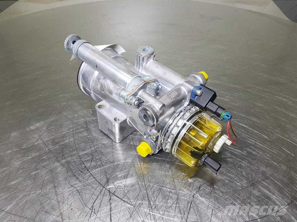 Sennebogen SE1707 Moottorit