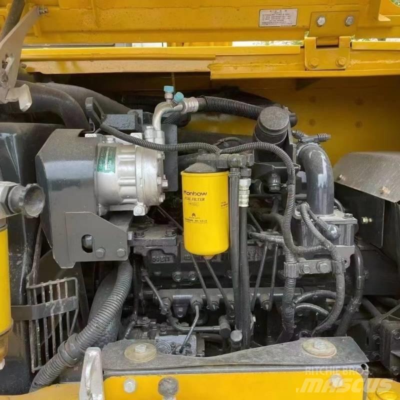 Komatsu PC70 Telakaivukoneet