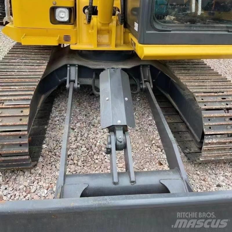 Komatsu PC70 Telakaivukoneet