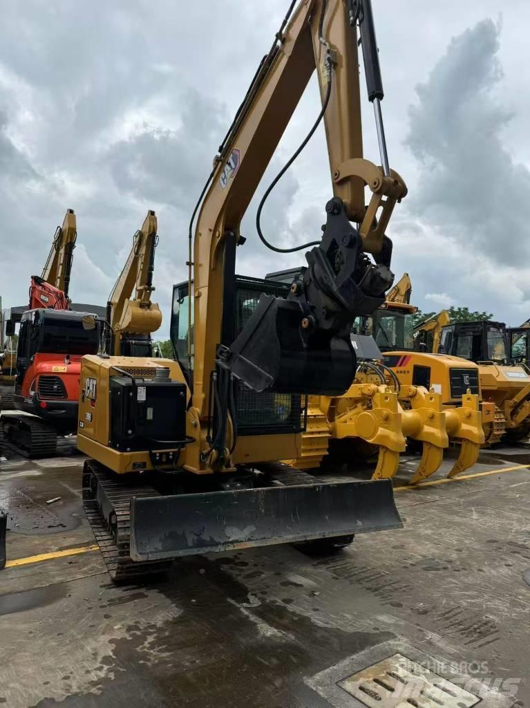 CAT 306 Telakaivukoneet