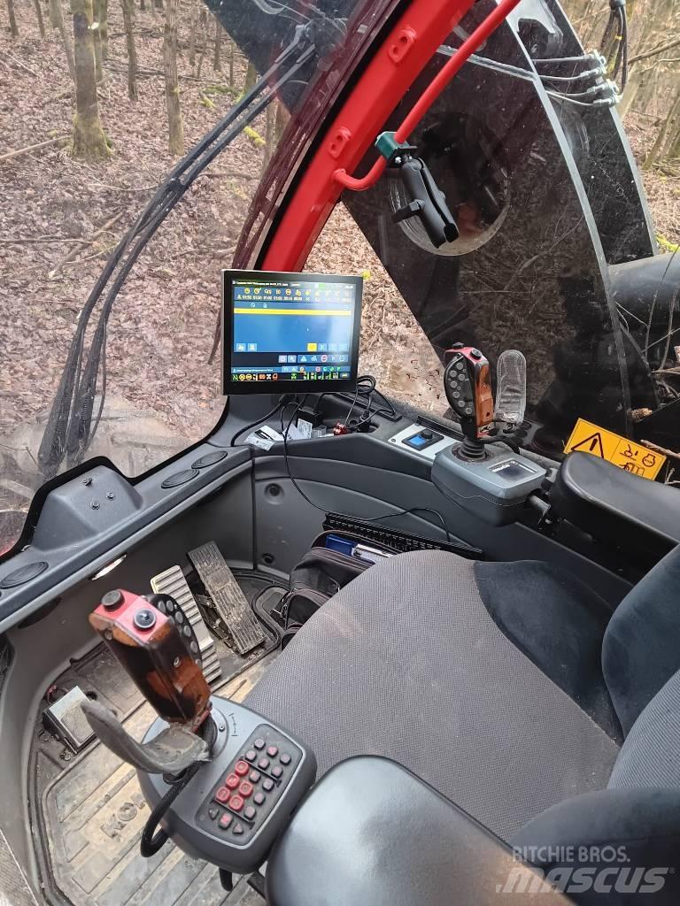 Komatsu 901 XC Harvesterit