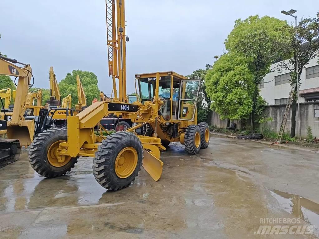 CAT 140 H Tiehöylät