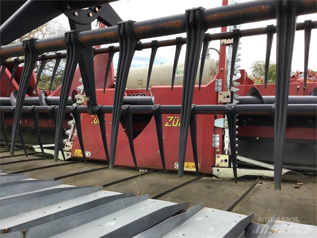 Case IH 3100 Leikkuupöydät