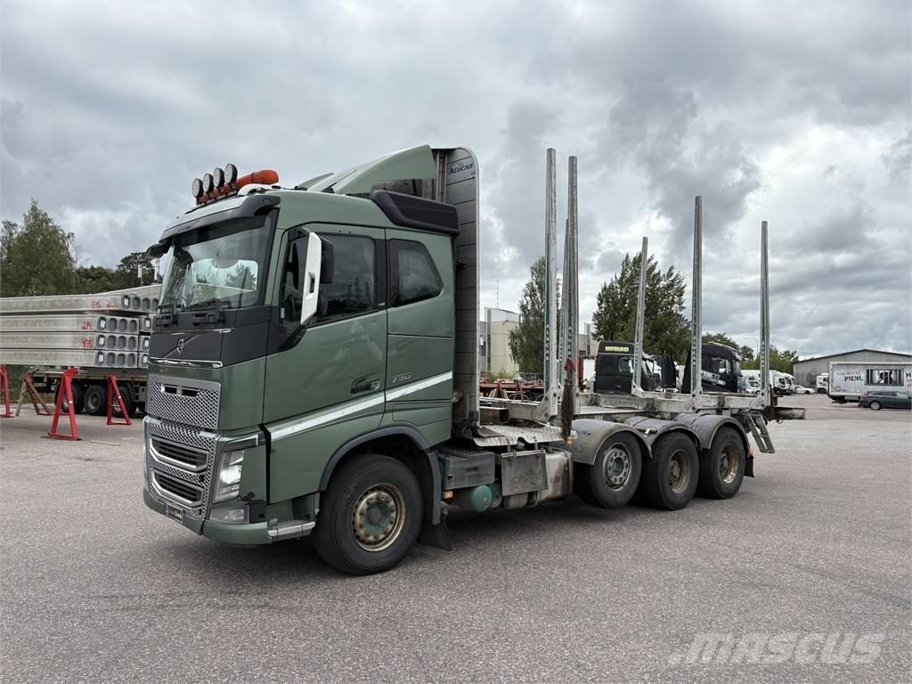 Volvo FH16 8x4 Puuautot