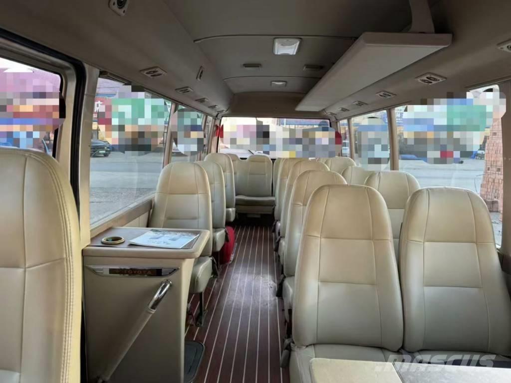 Toyota Coaster Linjaliikennebussit