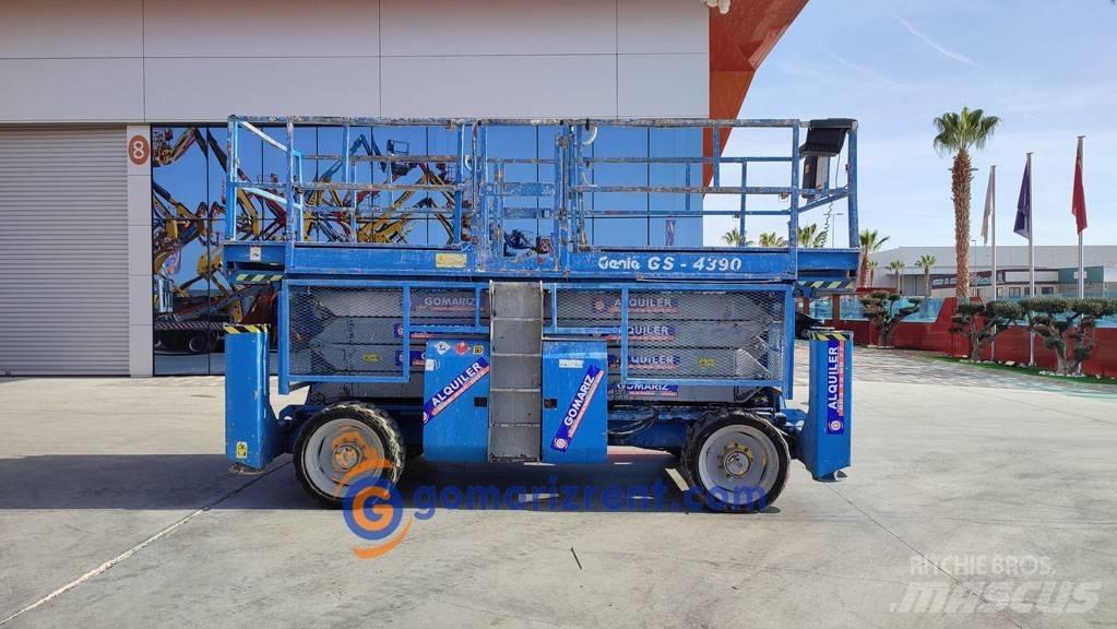 Genie GS 4390 RT Saksilavat
