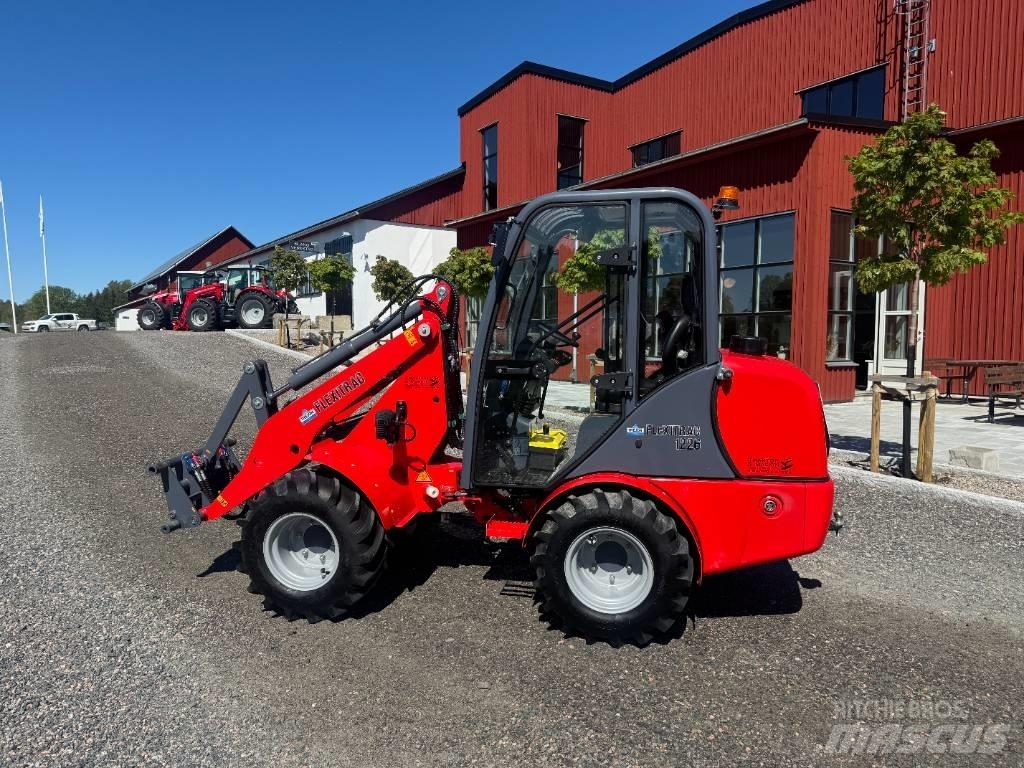 Flexitrac 1226 CAB Yleiskuormaajat