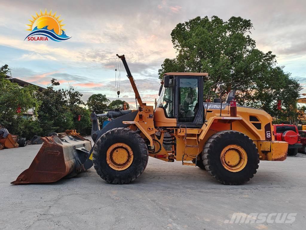 Volvo L 120 Pyöräkuormaajat