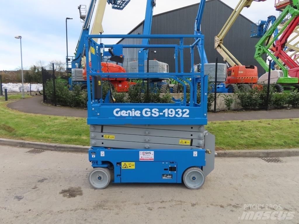 Genie GS 1932 Saksilavat