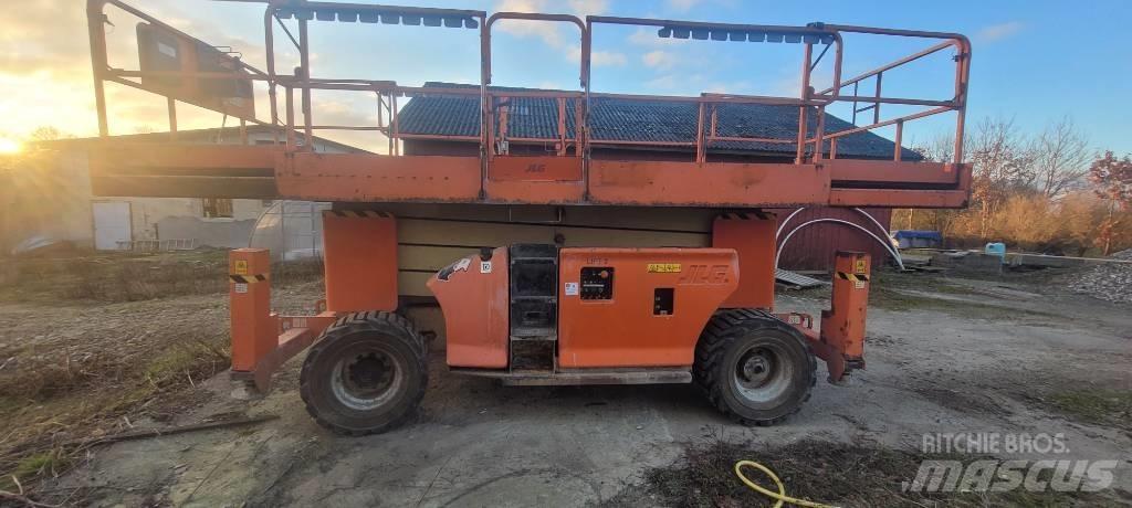 JLG 4394 RT Saksilavat