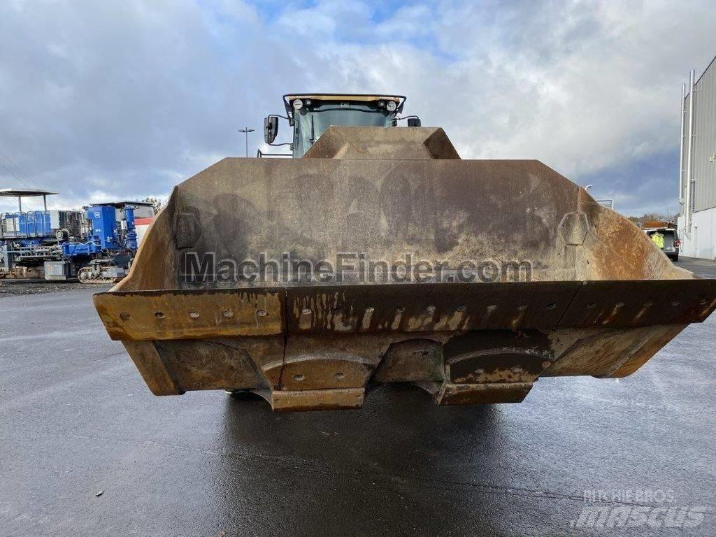 CAT 966 M XE Pyöräkuormaajat