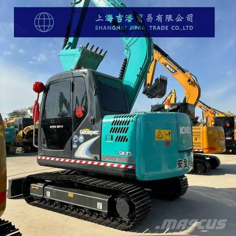 Kobelco SK 75 Midikaivukoneet 7t - 12t