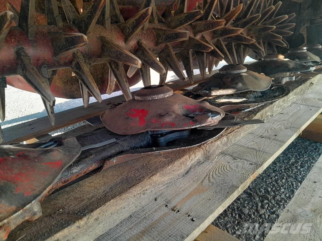 Lely 320 FC Niittomurskaimet