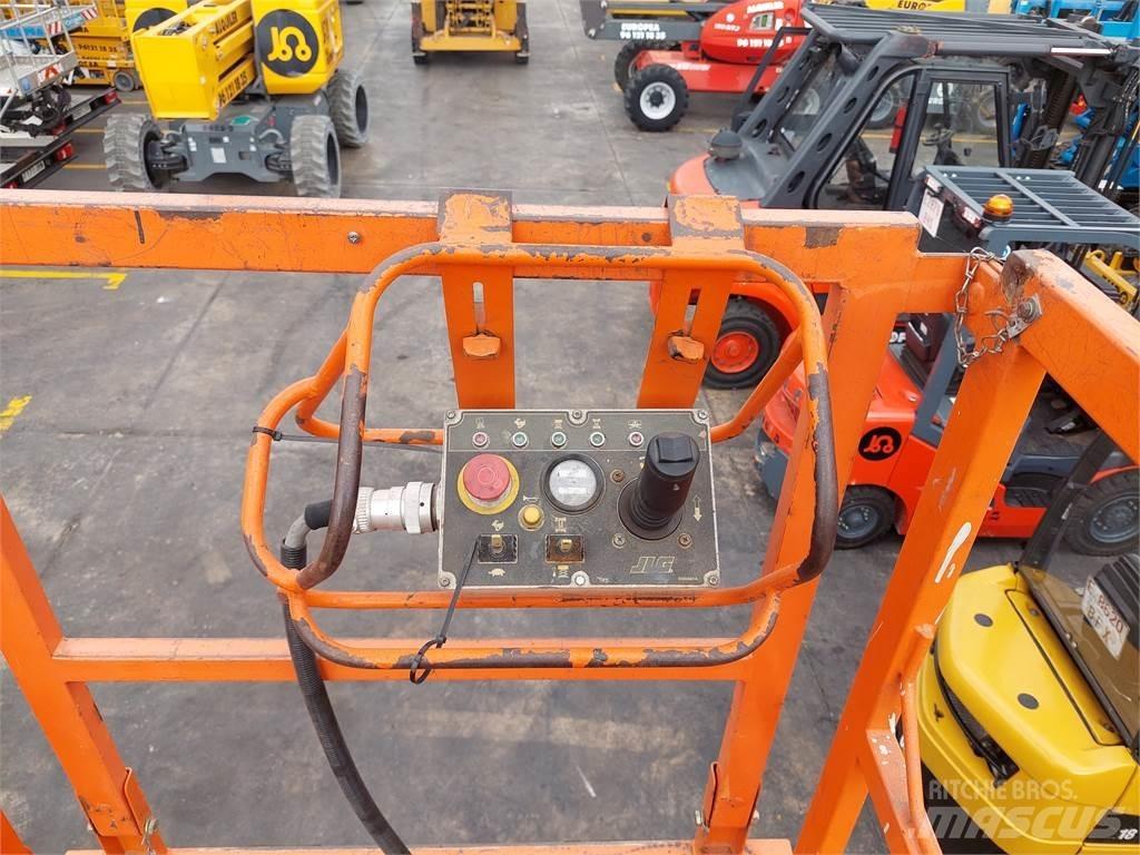 JLG 180 12 Saksilavat