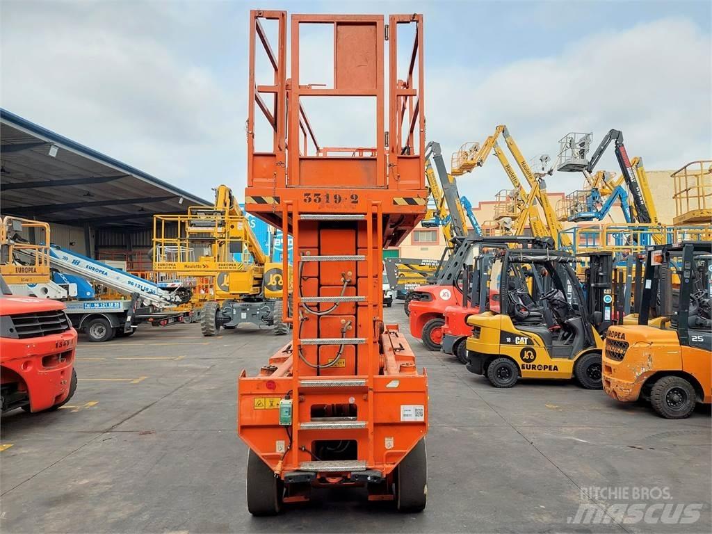 JLG 180 12 Saksilavat