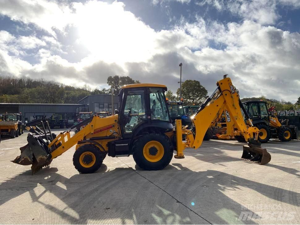 JCB 3CX Kaivurikuormaajat