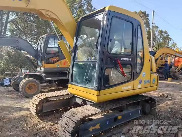 Komatsu PC60 Telakaivukoneet