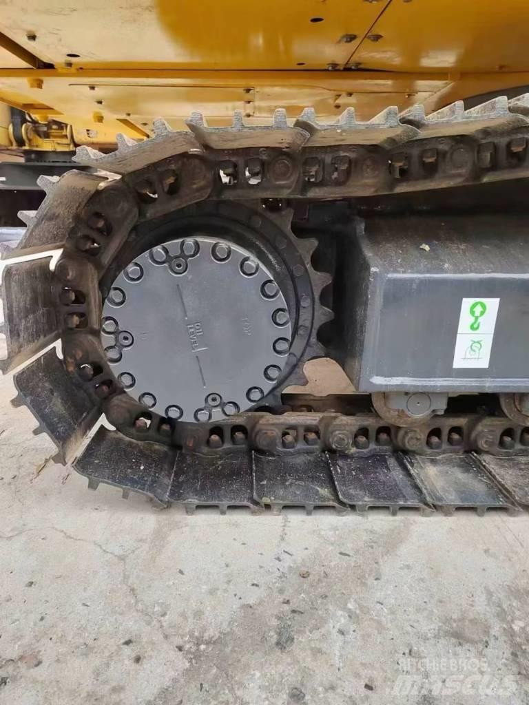 Komatsu PC 200-8 Telakaivukoneet