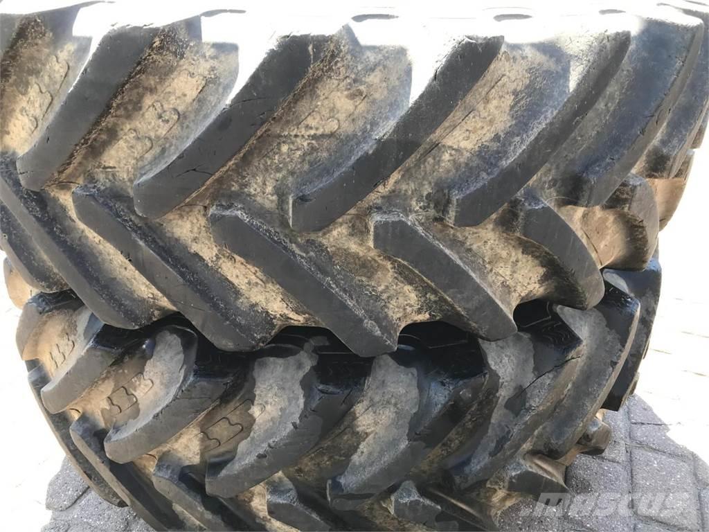 BKT 650/85R42 Renkaat ja vanteet