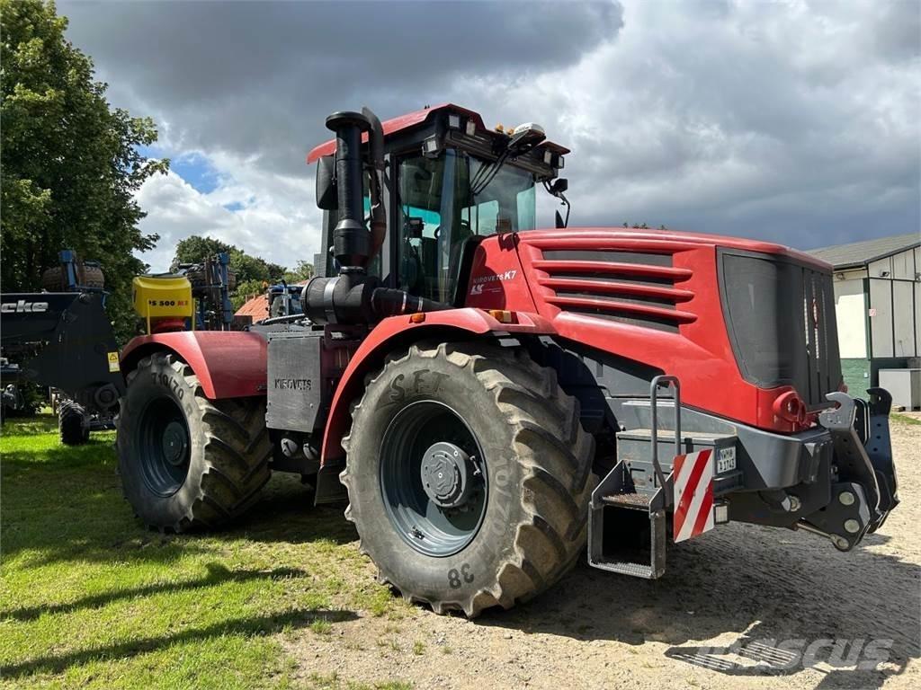 Kirovets K 743 Traktorit