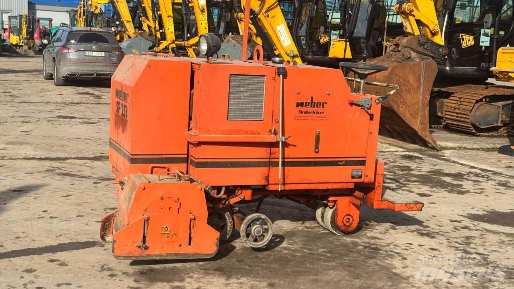 Weber SF253 Asfalttileikkurit