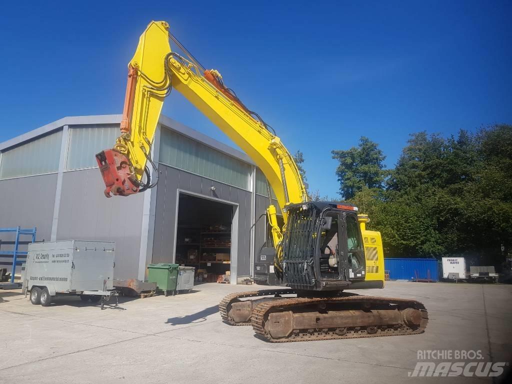 Hitachi ZX225USLC-5 Telakaivukoneet