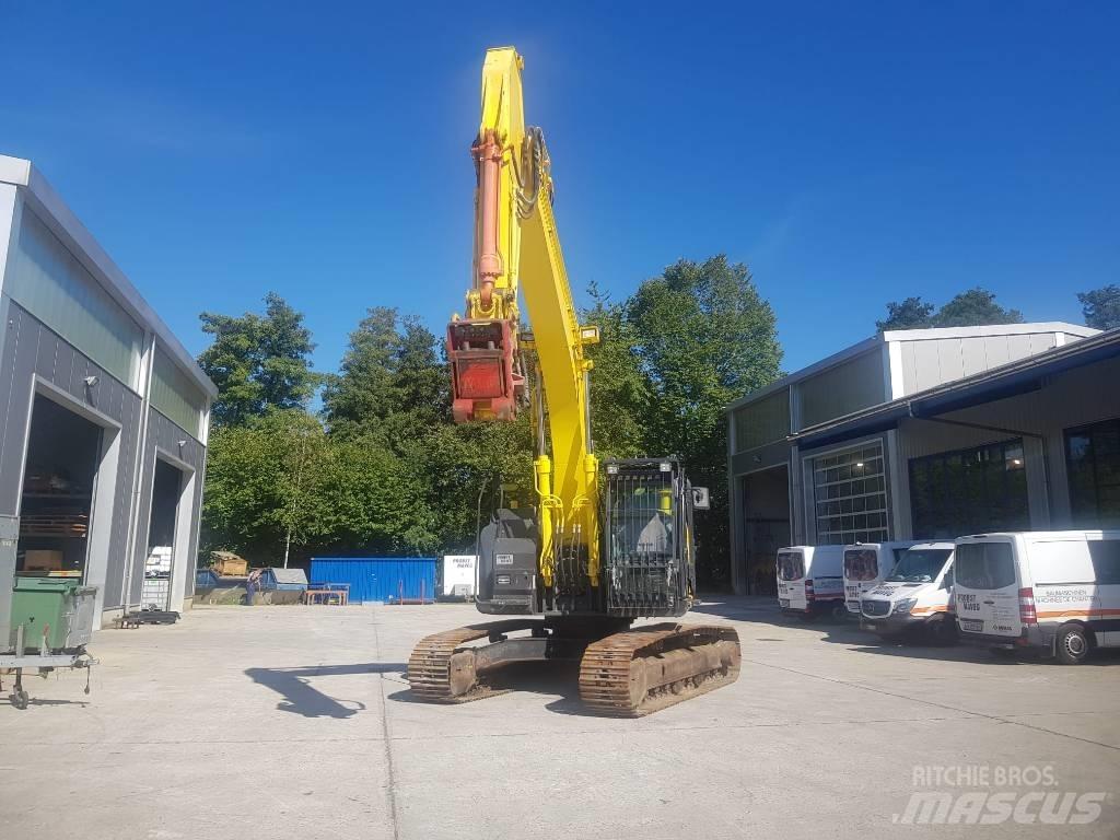 Hitachi ZX225USLC-5 Telakaivukoneet
