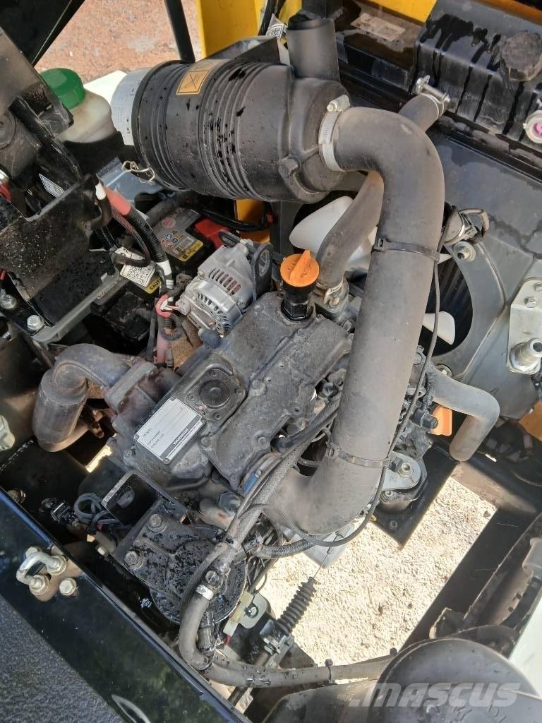 Wacker Neuson DW 30 Minidumpperit