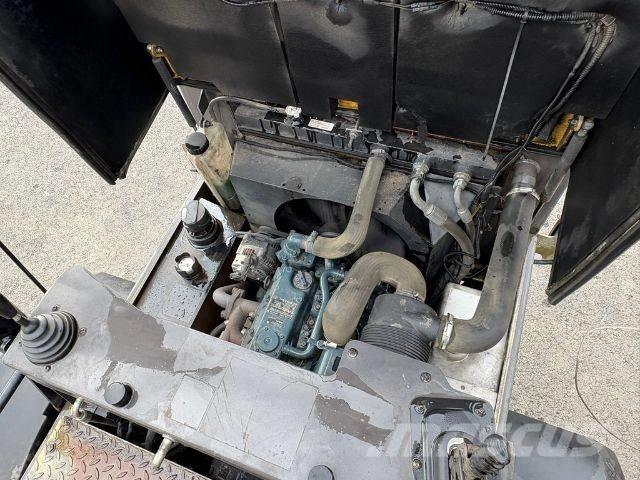 Mecalac TA 3 SH Minidumpperit