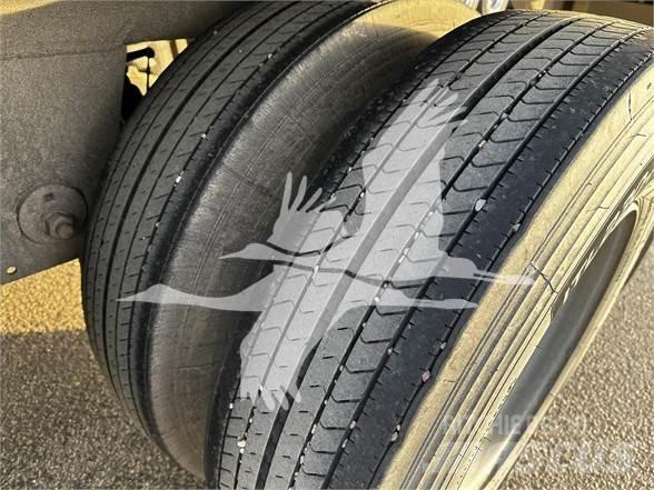Hyundai  Umpikoriperävaunut
