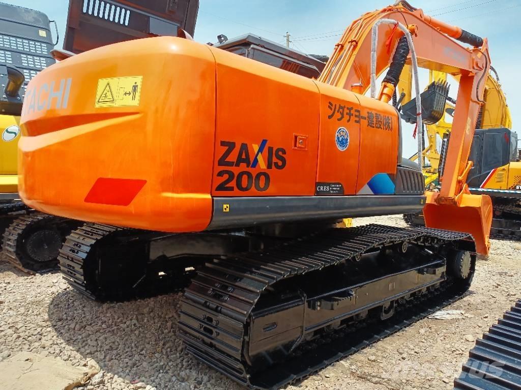 Hitachi ZX 200 Telakaivukoneet