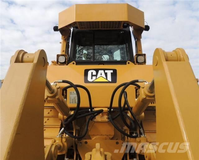CAT D 7 R Telaketjupuskutraktorit