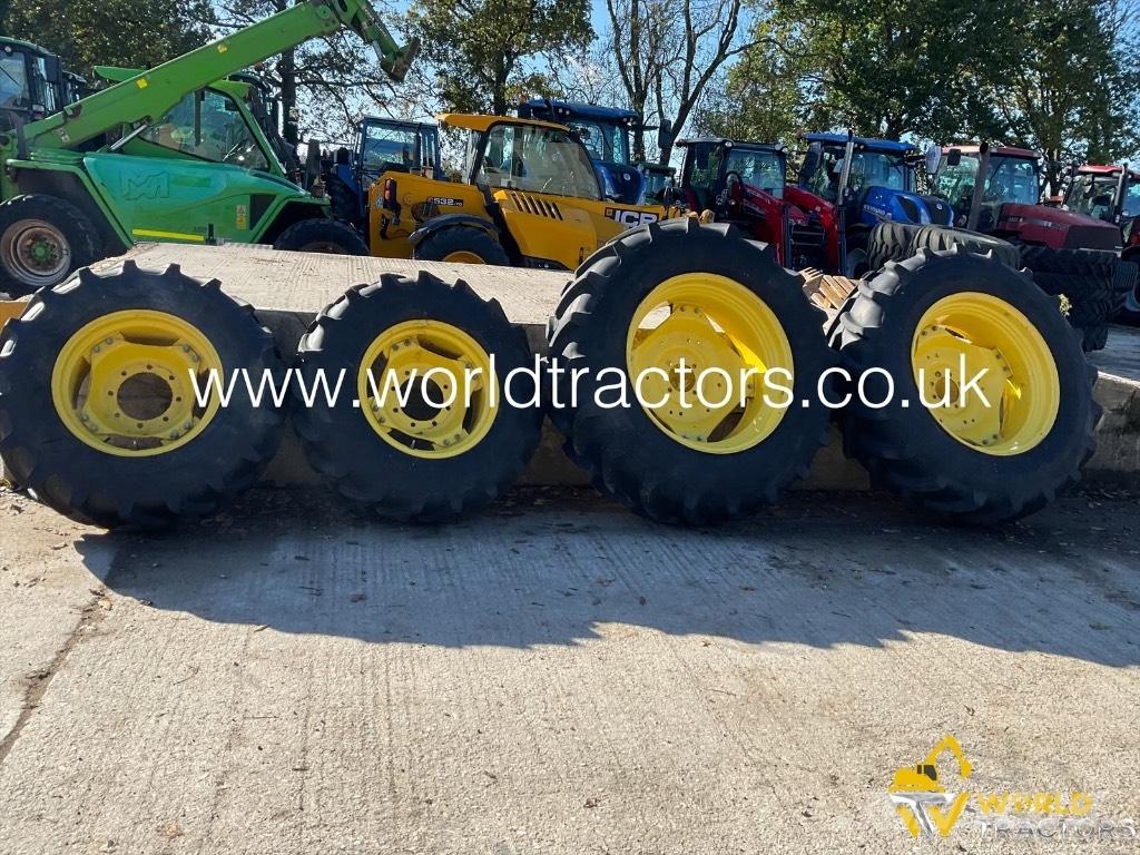 Firestone TYRES Renkaat ja vanteet