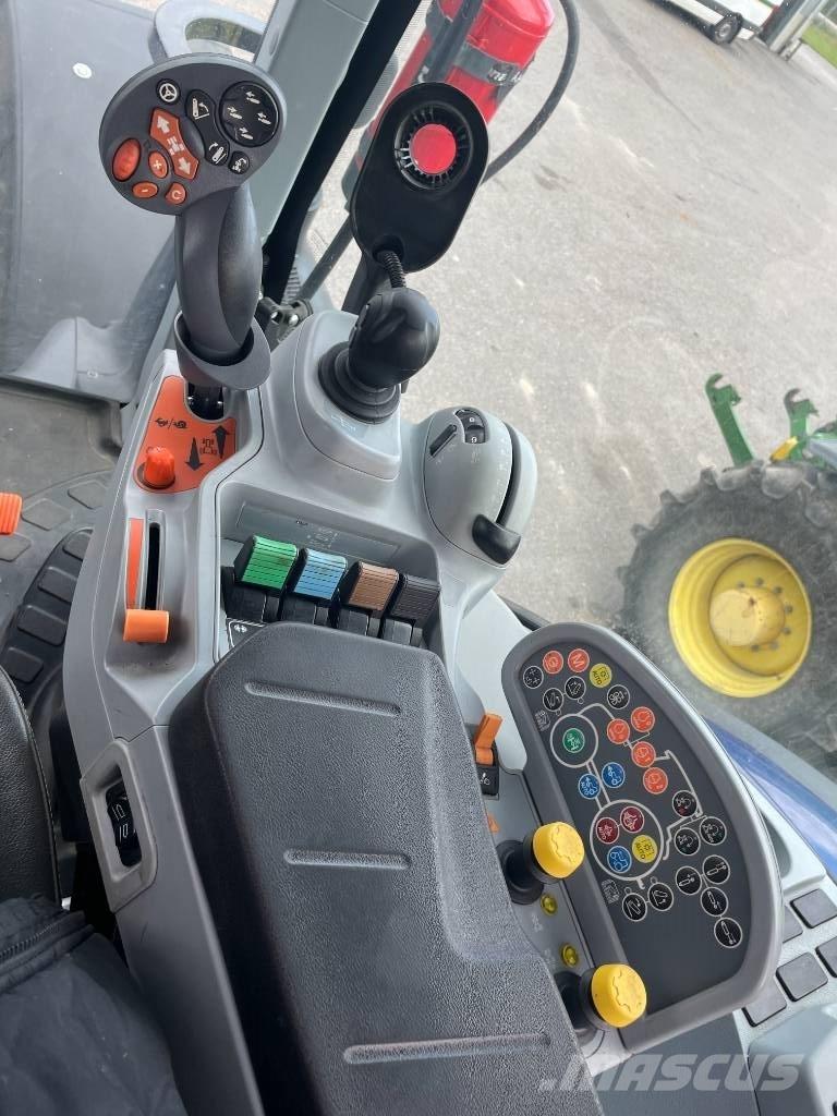New Holland T 7.315 Traktorit